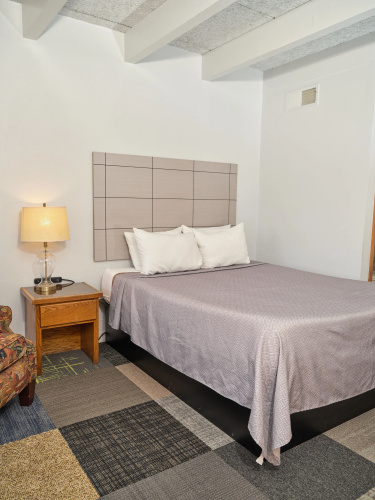 The Oakwood Inn