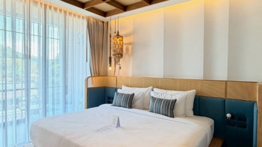 Deluxe Regency Wing Double room