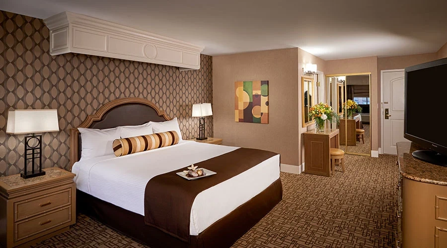 Carson Tower Deluxe Double room