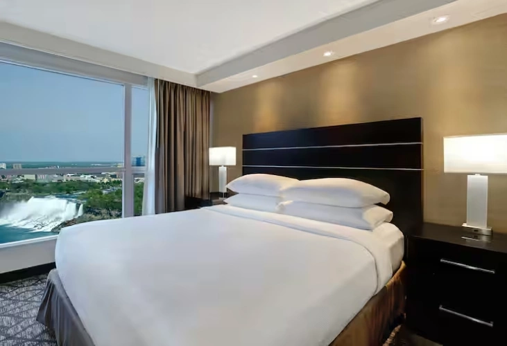 High Floor Double Suite with falls view