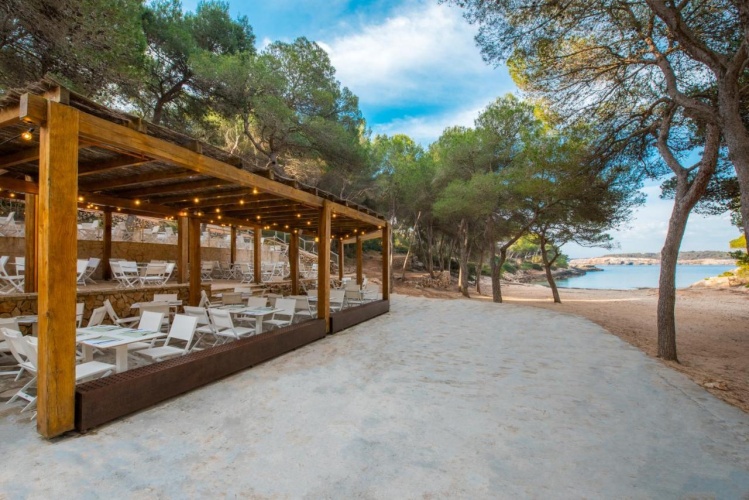 Iberostar Waves Club Cala Barca photo 15