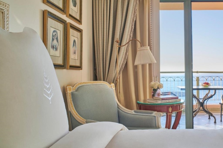Superior Twin room with city view