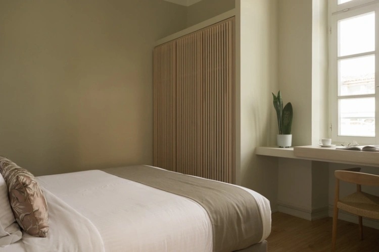 Executive Town Hall Double Suite