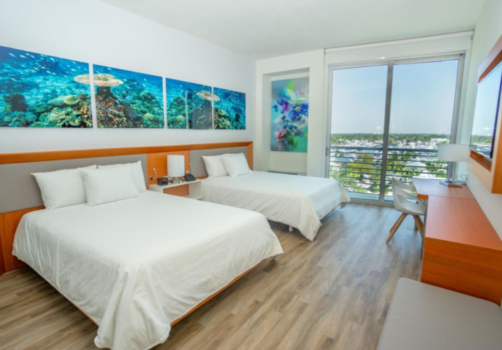 Floridian Quadruple room with balcony