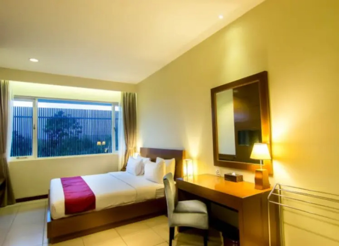 2 Bedrooms Apartment
