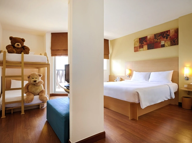 Superior Quadruple room