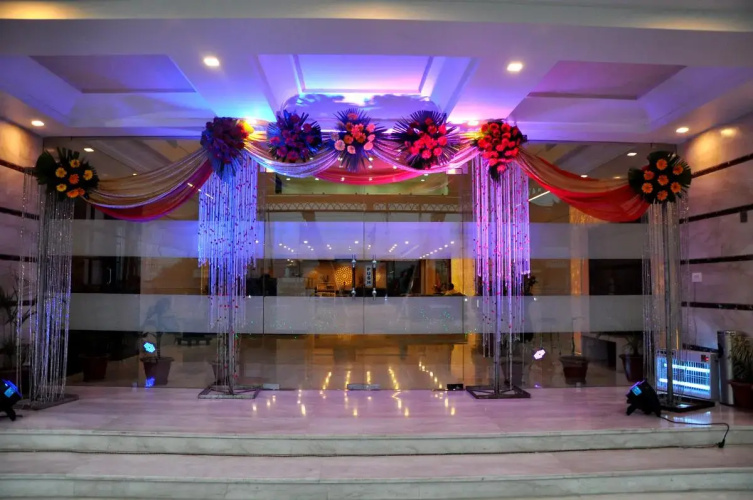 Hotel JSR Continental