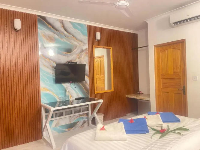 Thoddoo Beach Holiday Inn
