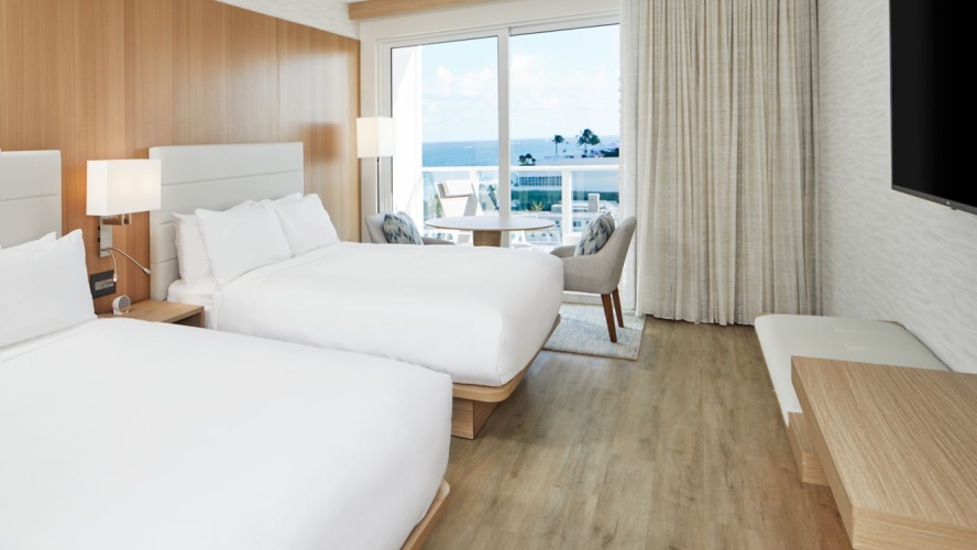 Quadruple room with balcony and with ocean view