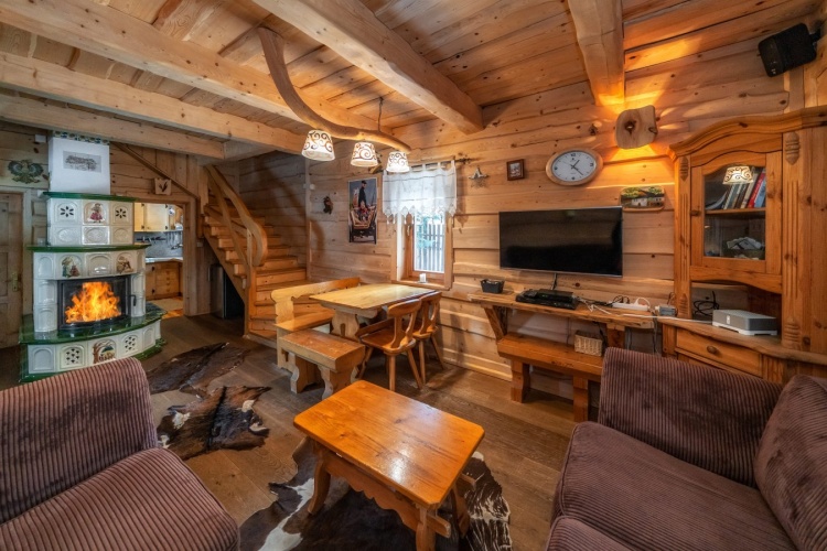House with a Fireplace (A Cozy Log Cabin)