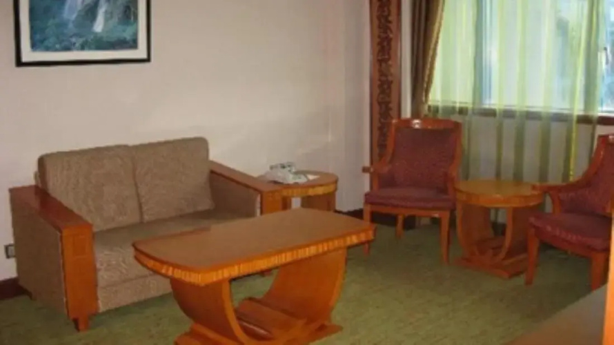 The Centrepoint Hotel