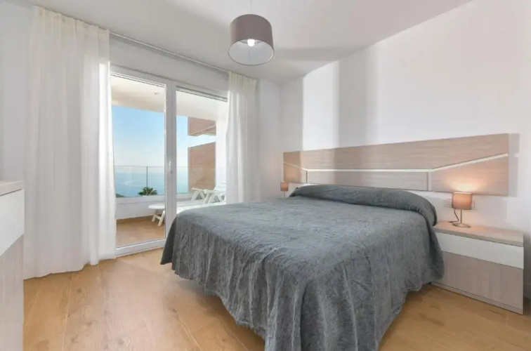 Olee Torrox Costa Holiday Rentals