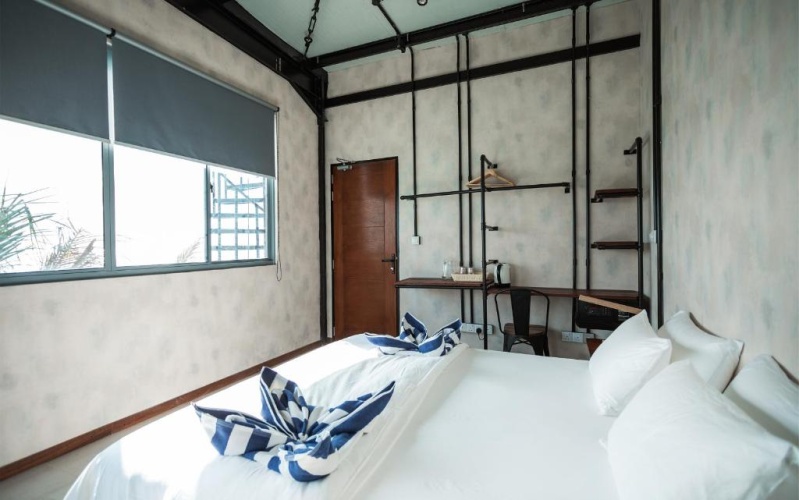 Double room with balcony and with sea view