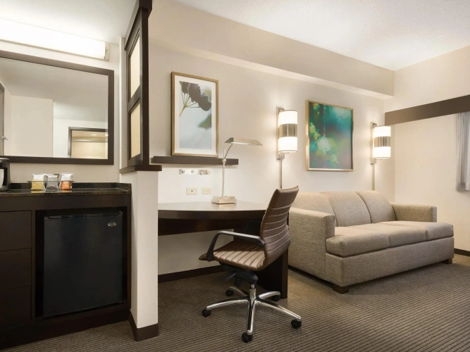 High Floor No Sofa Bed Double room