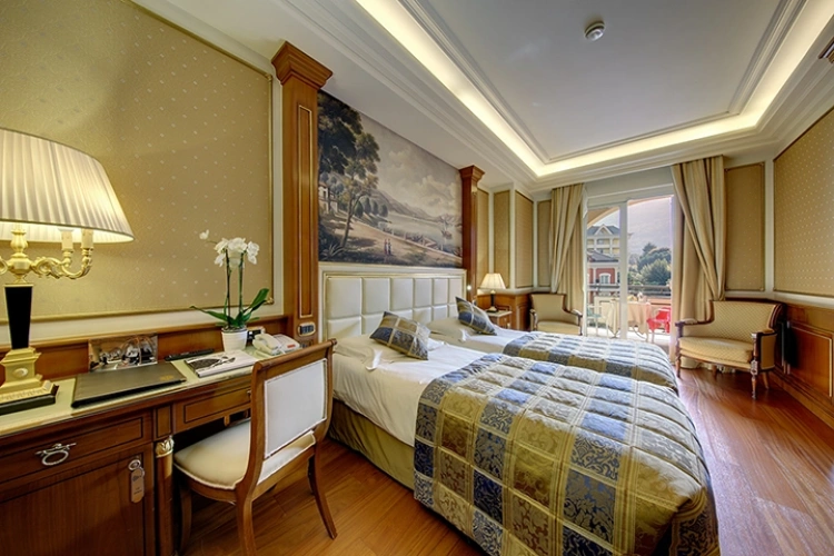 Deluxe Double room with mountain view