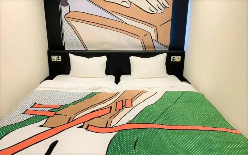 Hollywood Twin room
