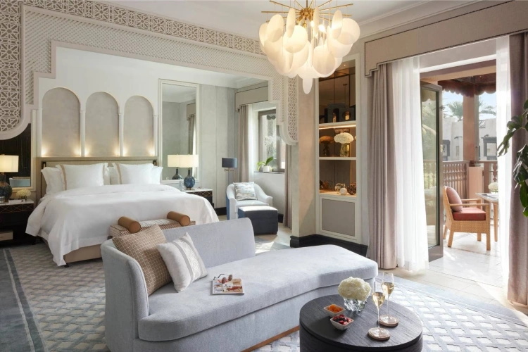 Palm House Double Suite with garden view