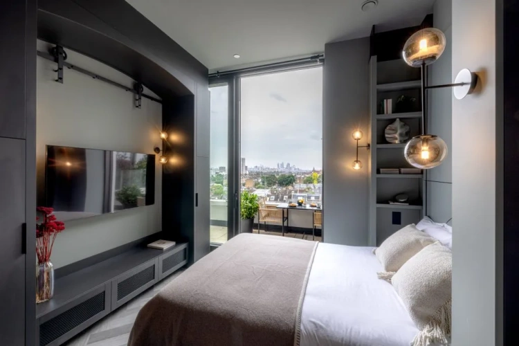 Double Penthouse Studio
