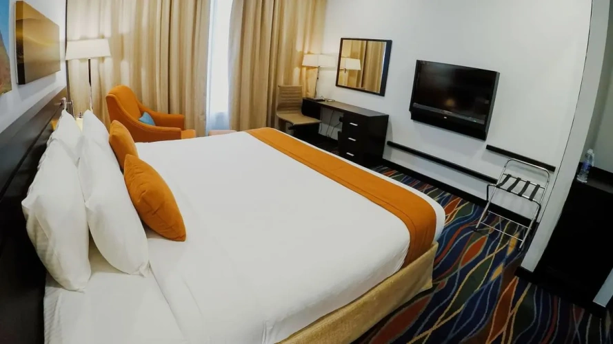 Diplomatic Quadruple Suite