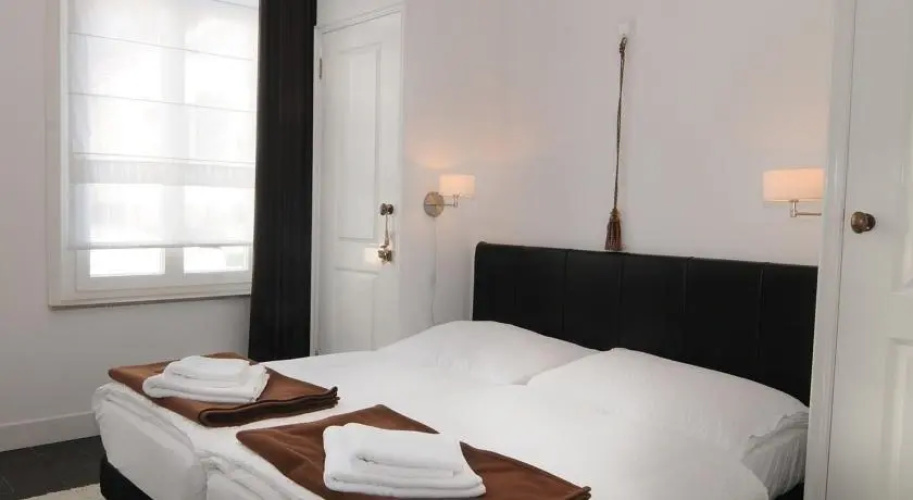 Privatvermietung B  B Das Vorderhaus