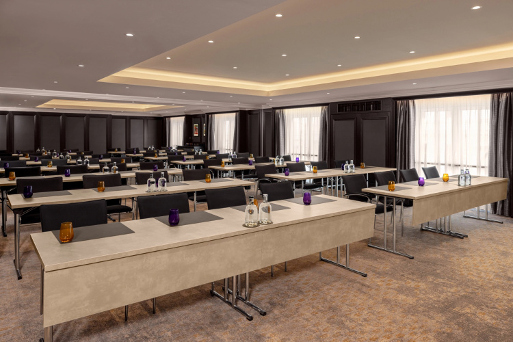 Hilton Vienna Plaza photo 33