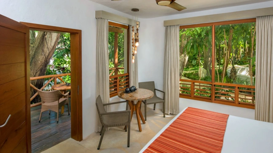 Oasis Double Suite