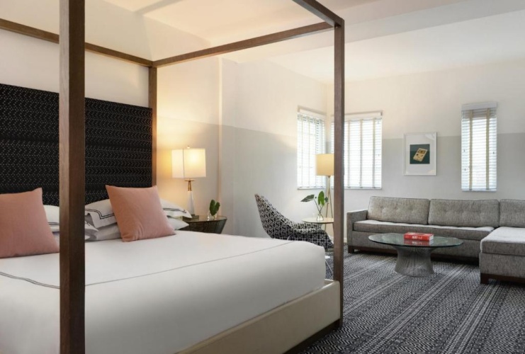 1 Bedroom Double Suite oceanfront