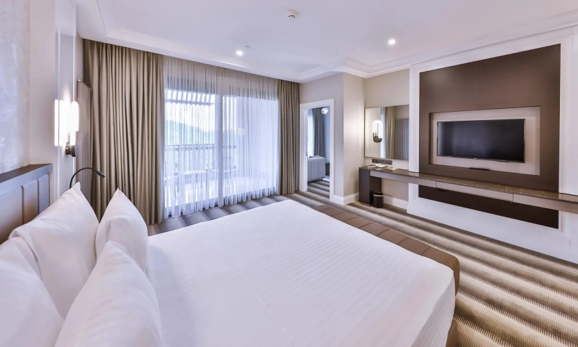 Deluxe Double Suite