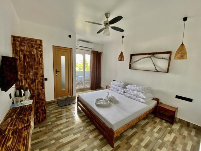 Deluxe Double room with balcony and with sea view