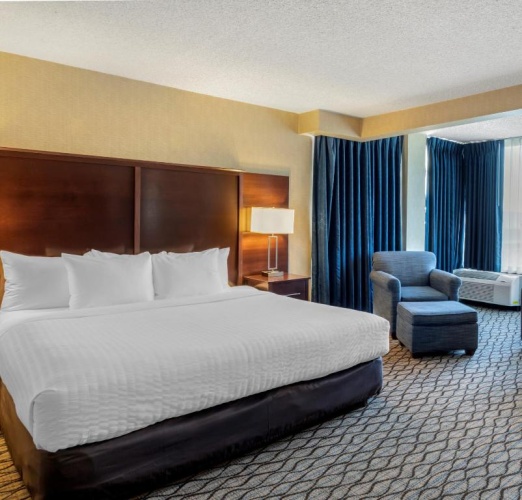 1 Room Corner Double Suite