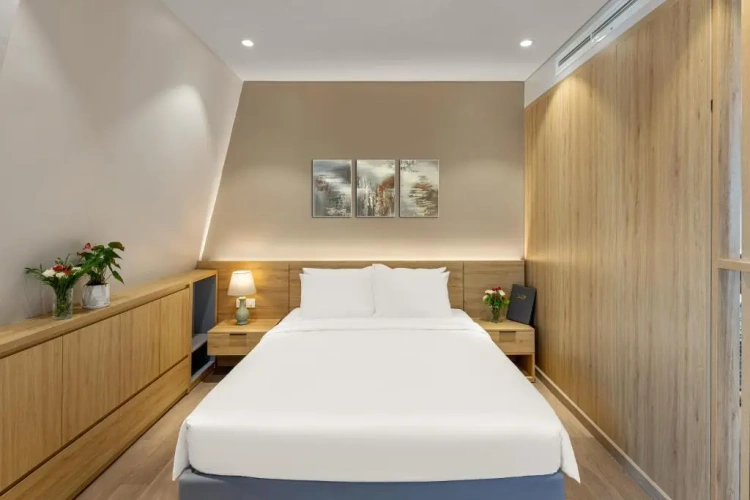 Quadruple Suite