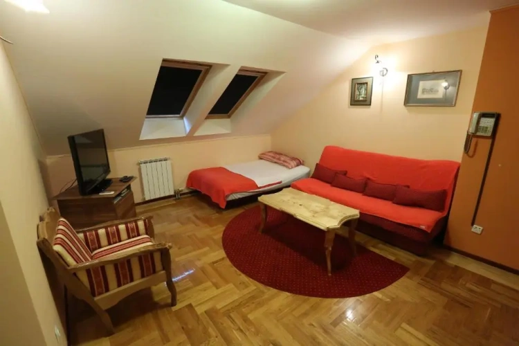 1 Bedroom Suite