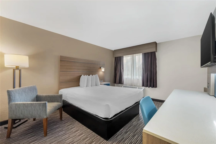 Accessible Whirlpool Double room