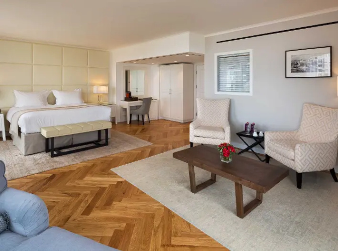 Executive Double Suite