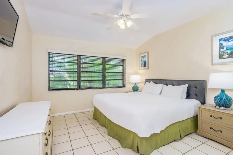2 Bedrooms Suite Marina View