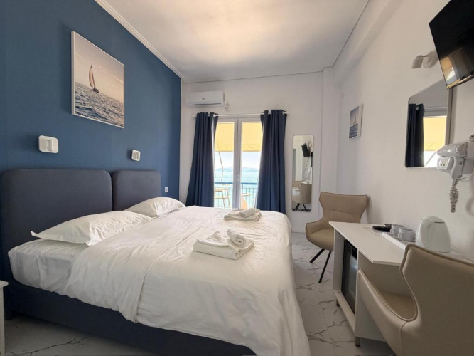 Hotel Avra