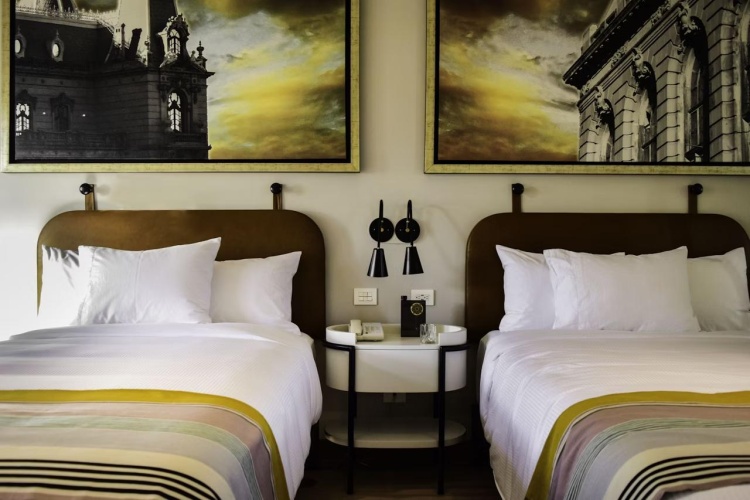 Deluxe Quadruple room