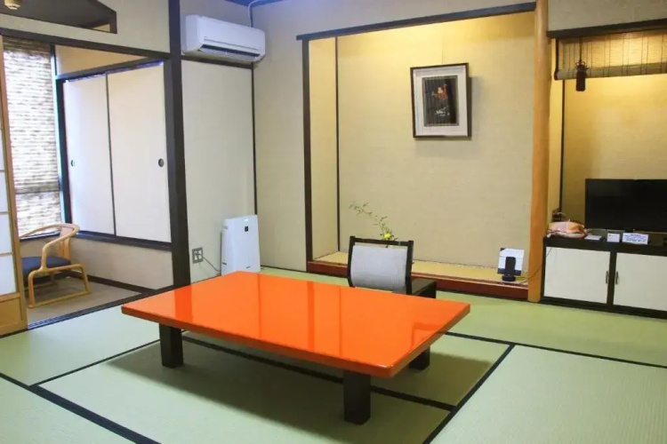 Kanazawa Chaya