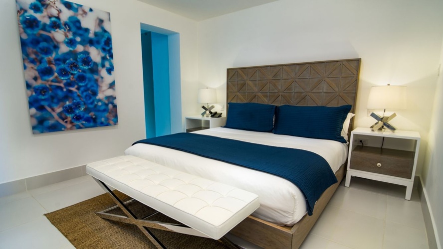 3 Bedrooms Suite oceanfront