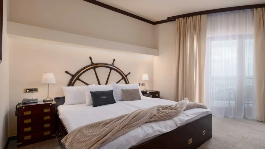 Superior Quadruple Family Suite