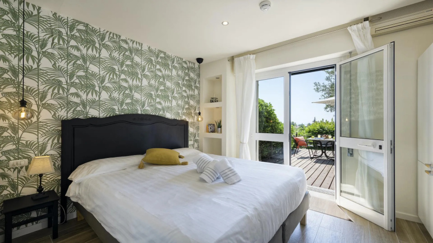 Deluxe Double Apartment