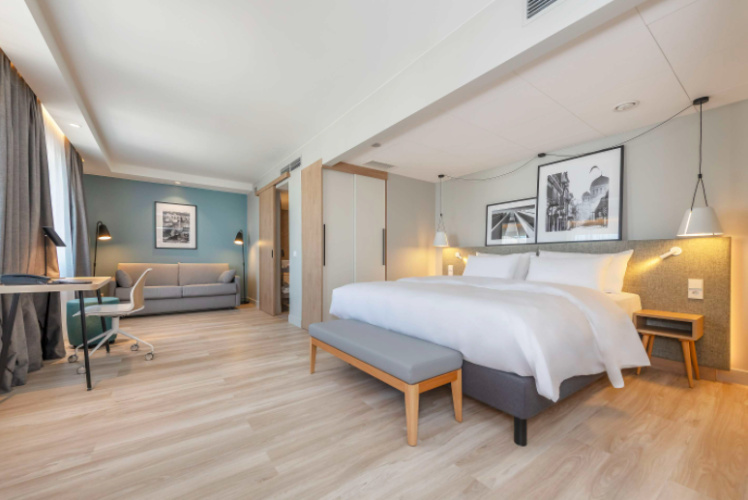 Double Suite