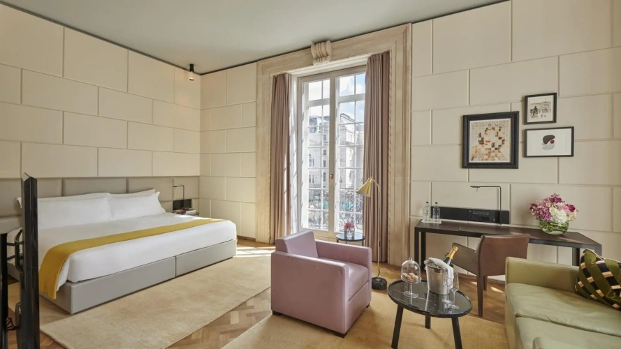 2 Bedrooms Regent Grand Suite