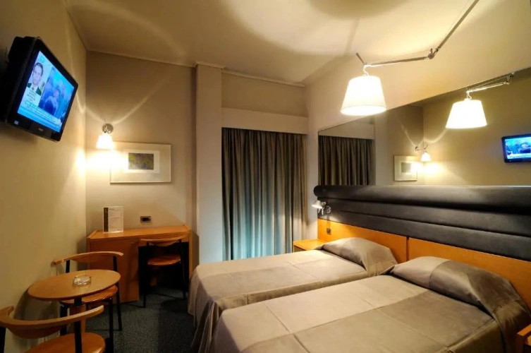 Triple room