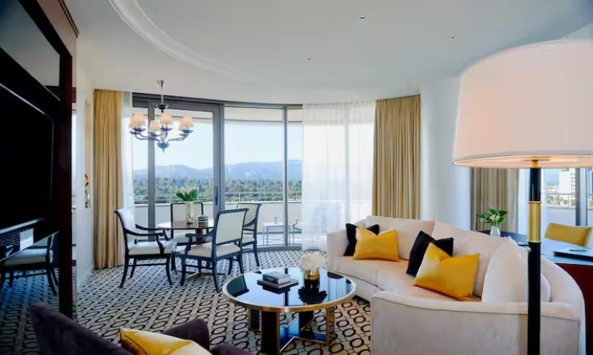 Beverly Hills Double Suite with terrace and with view