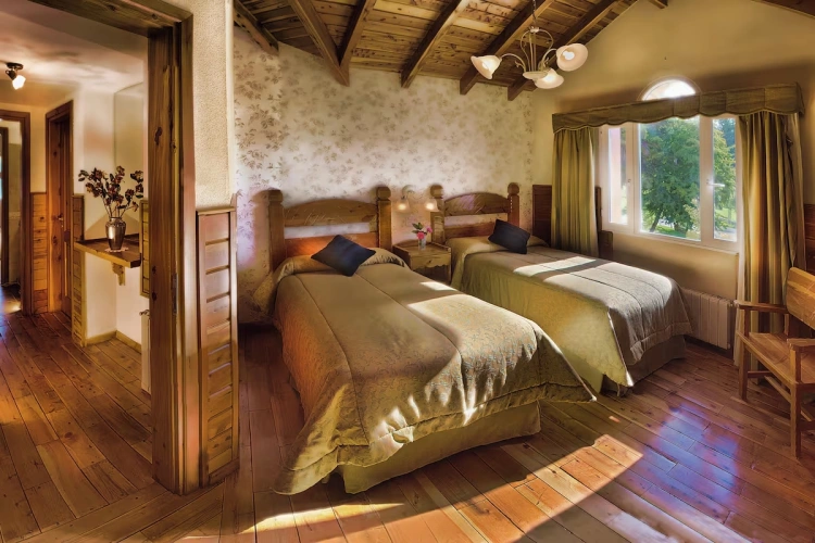 Grand Cabaña