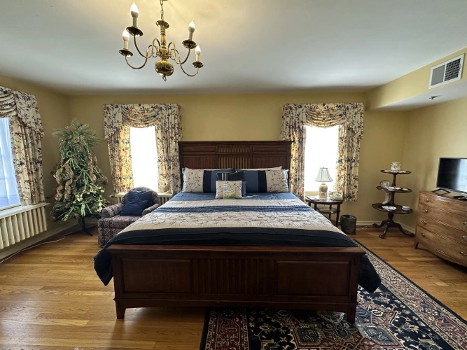 Cass Double Suite