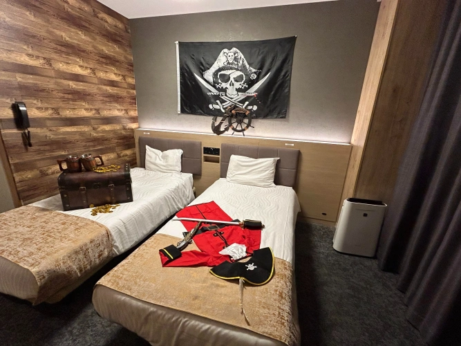Pirate Twin room