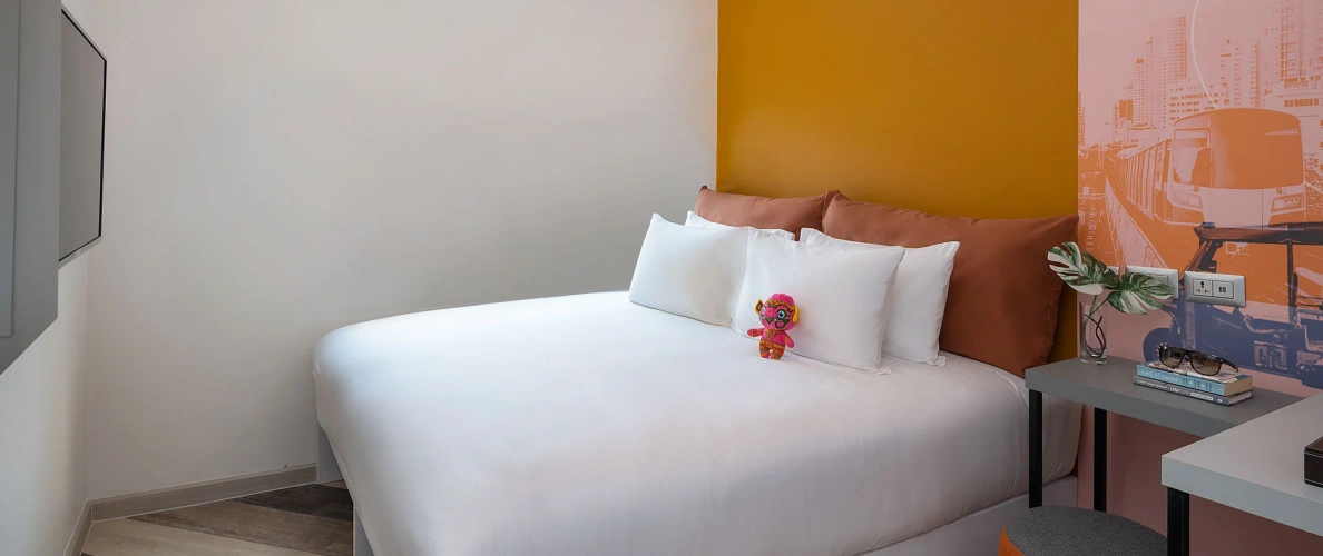 Snooze Complete Blackout Double room