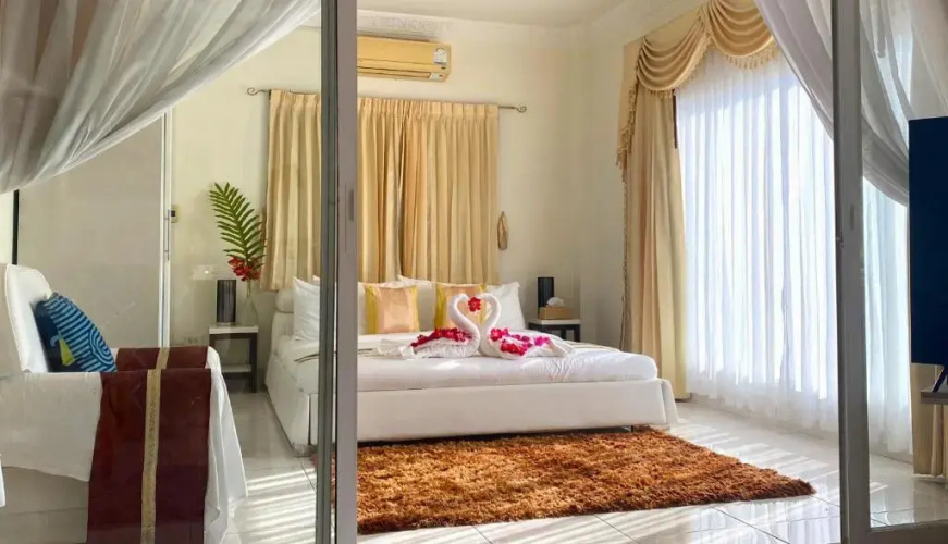 Oasis Villa